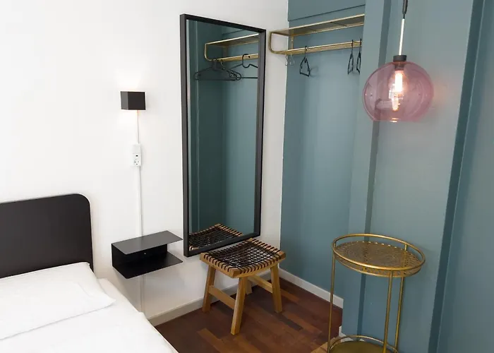 Hotel Where To Sleep 2*