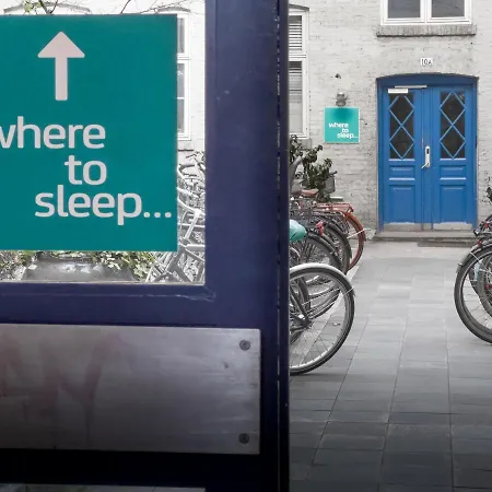 Hotel Where To Sleep 2*