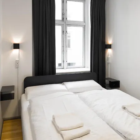 Hotel Where To Sleep 2*