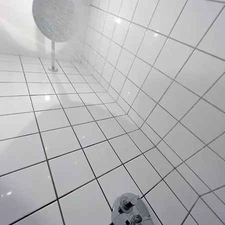 Hotel Where To Sleep 2*