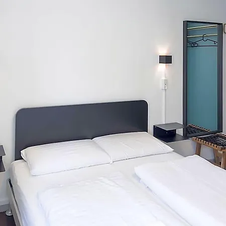 Hotel Where To Sleep