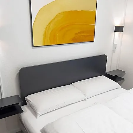 Hotel Where To Sleep 2*