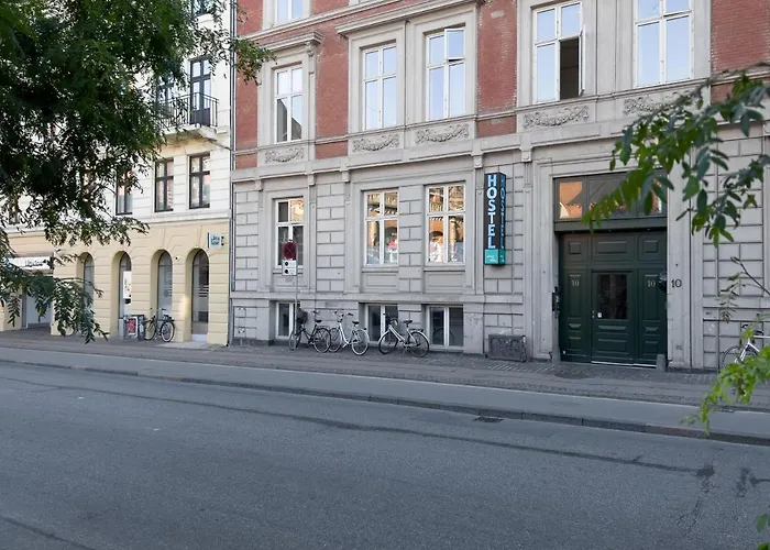 Hotell Where To Sleep 2*