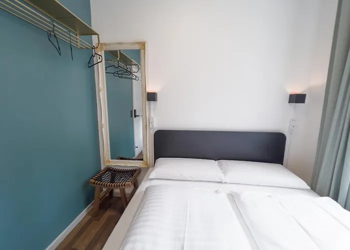 Where To Sleep 酒店