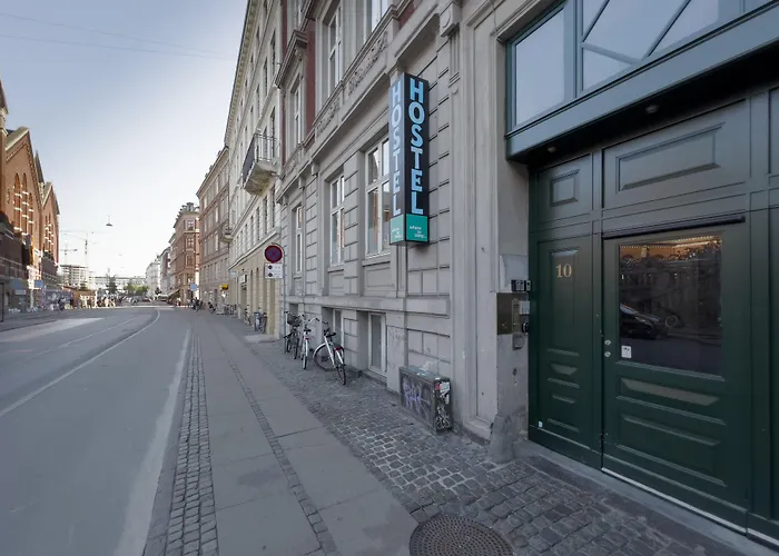 Hotell Where To Sleep 2*