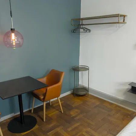 Otel Where To Sleep 2*